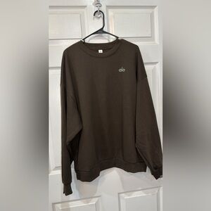 ALO Yoga women Dark Brown Crewneck Sweater